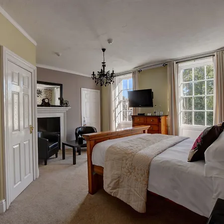 White Linen Whitby, Only