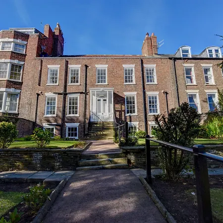 White Linen Whitby, Only Hotel Whitby