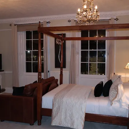 White Linen Whitby, Only