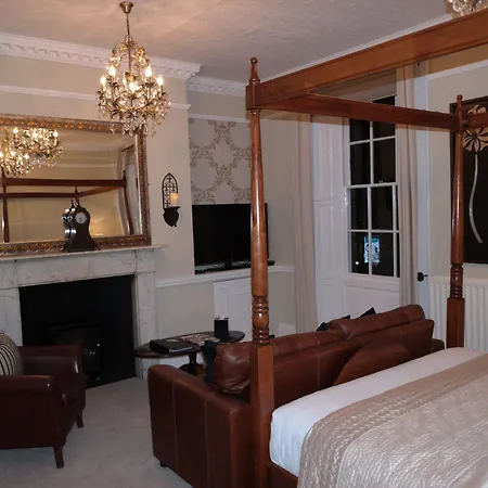 White Linen Whitby, Only Hotel Whitby