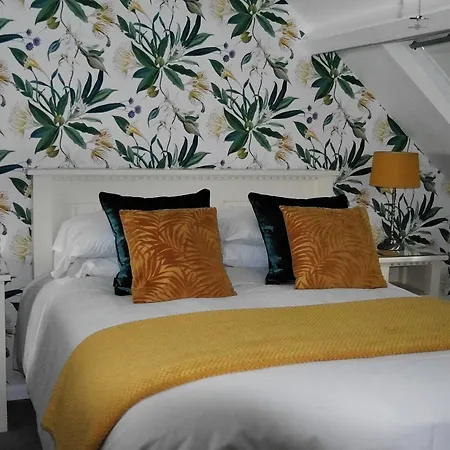 White Linen Whitby, Only ホテル ウィットビー